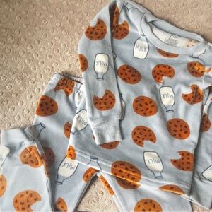 2T milk & cookies pajama set